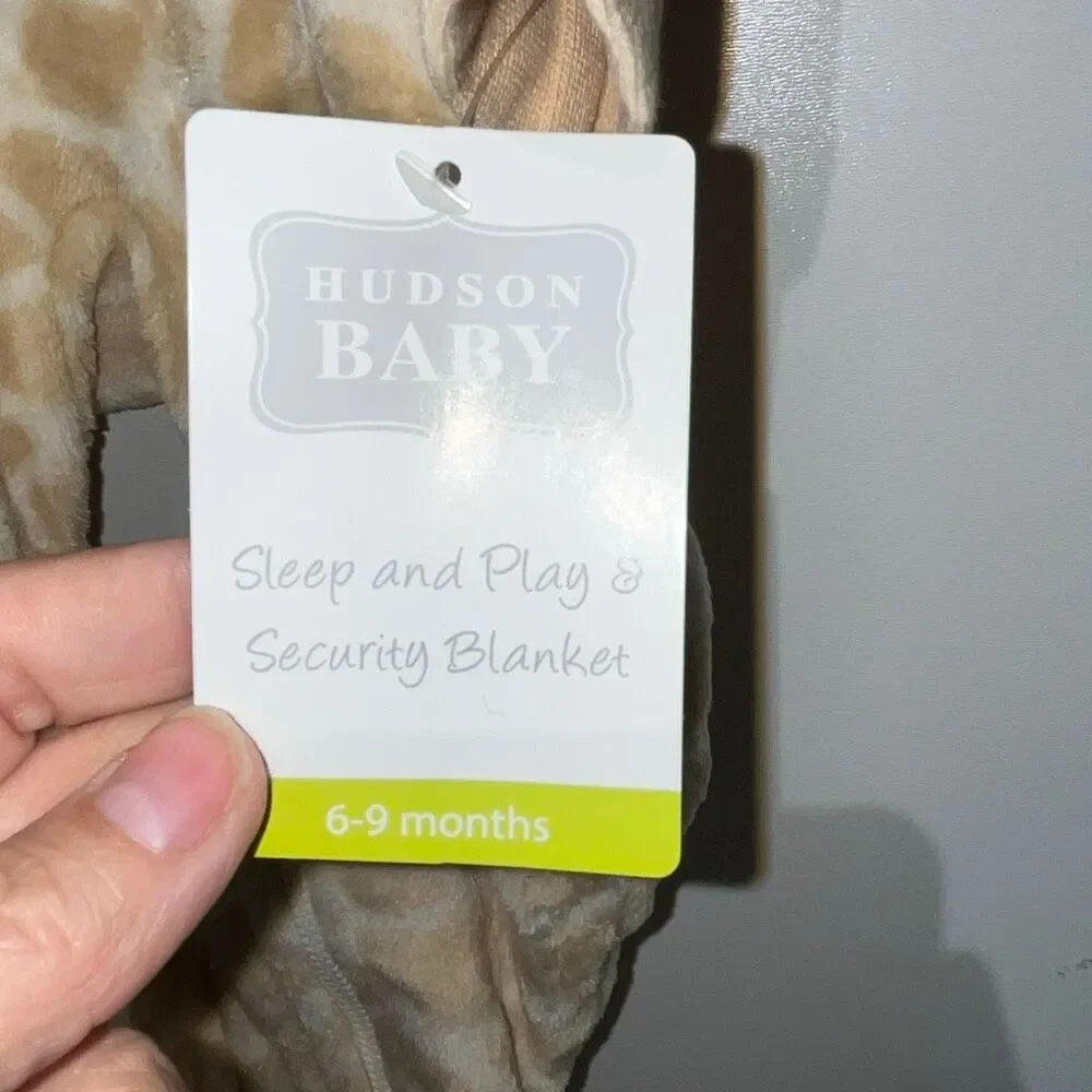 Hudson Baby Flannel Plush Sleep and Play Jumpsuit and Blanket Toy 6-9 Months NWT